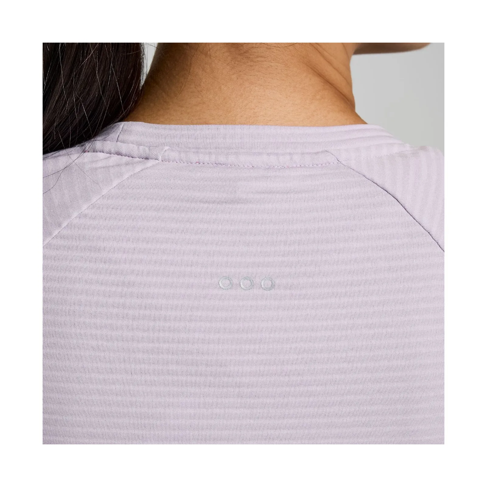 Жіночий реглан Saucony TRIUMPH 3D CREW Жіночий реглан Saucony TRIUMPH 3D CREW