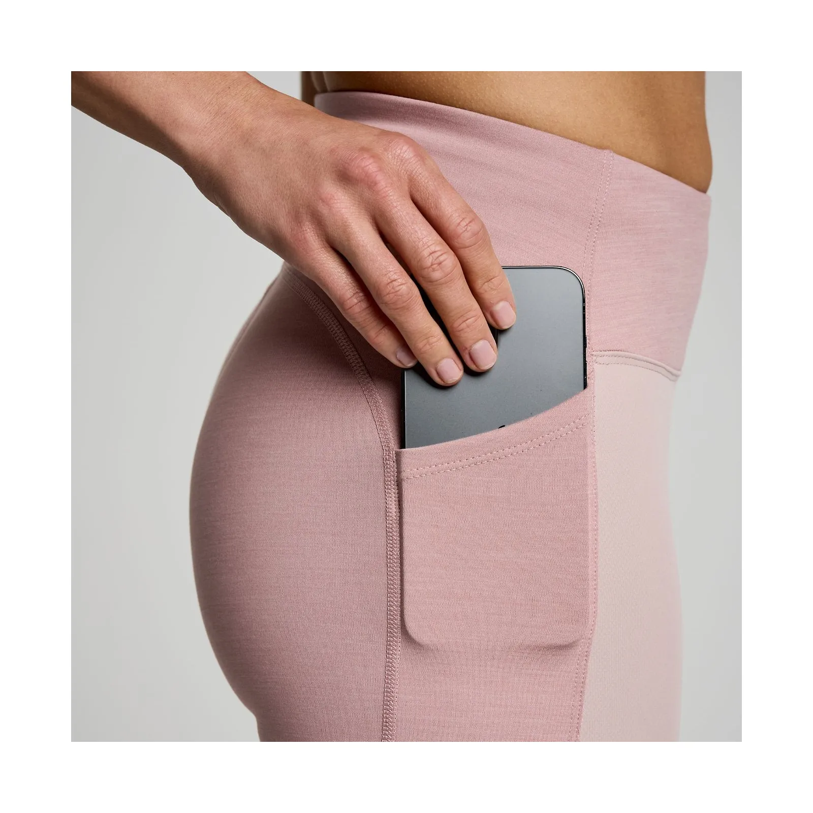 Жіночі тайтси Saucony RUNSHIELD TIGHT Жіночі тайтси Saucony RUNSHIELD TIGHT