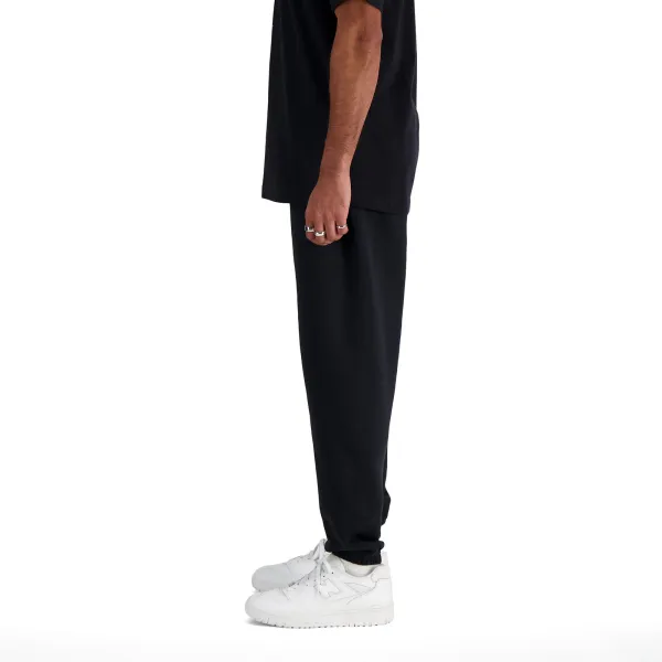 Чоловічі спортивні штани New Balance SPORT ESSENTIALS FLEECE