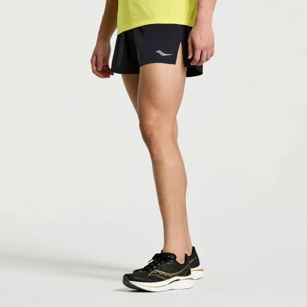 Чоловічі шорти Saucony OUTPACE 2.5