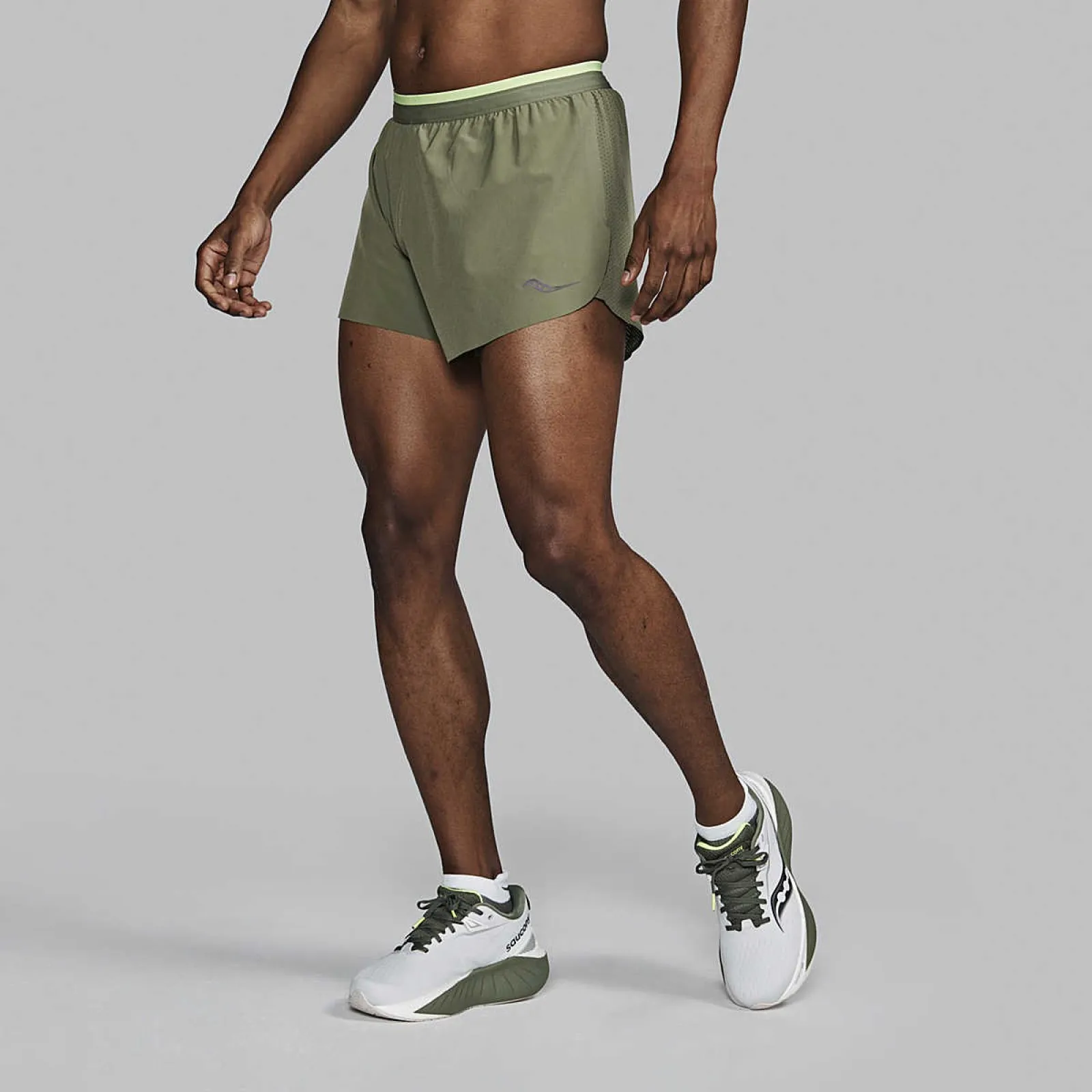 Чоловічі спортивні шорти Saucony ENDORPHIN SPLIT SHORT