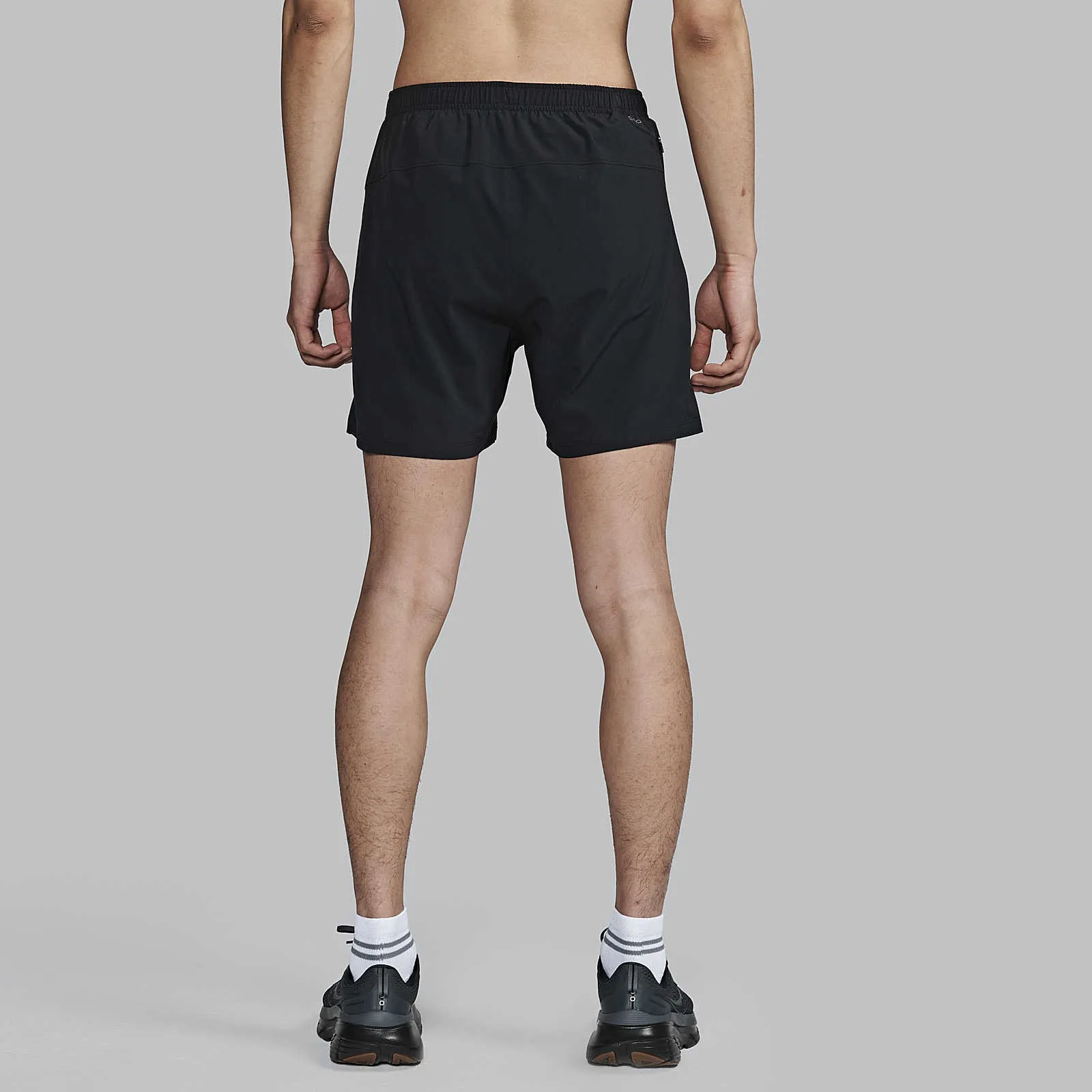 Чоловічі шорти Saucony OUTPACE 5