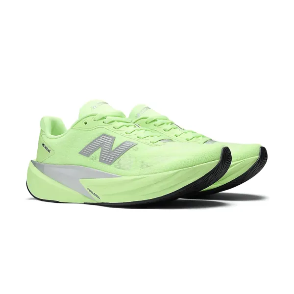 Жіночі кросівки New Balance FUELCELL REBEL V5