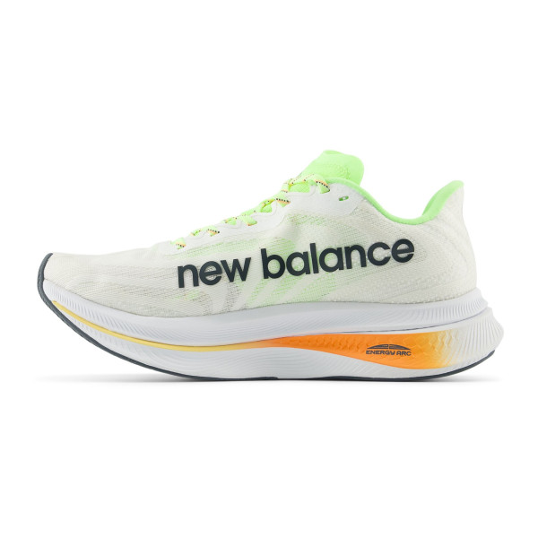 Жіночі кросівки New Balance FUELCELL SС TRAINER V2