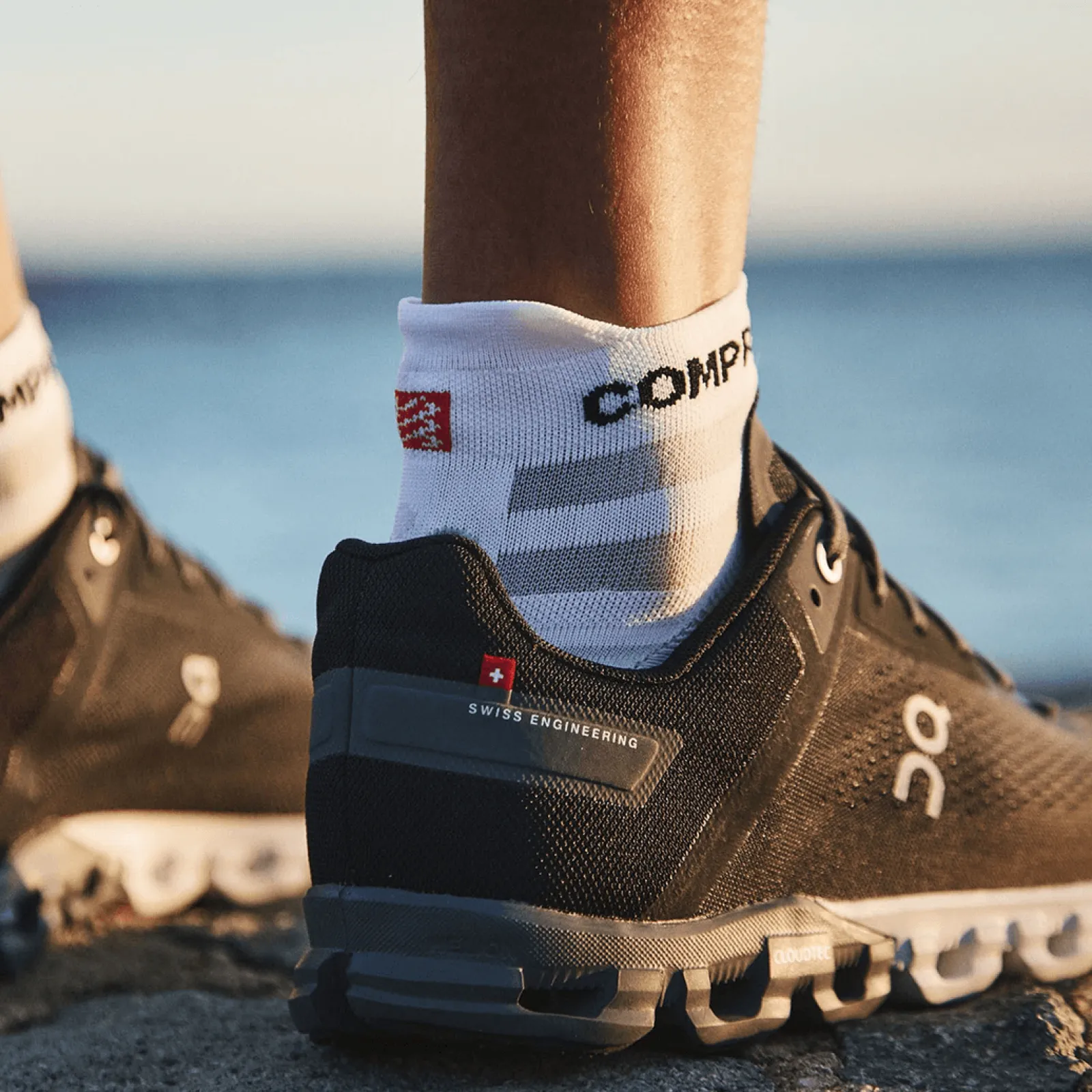 Шкарпетки Compressport PRO RACING SOCKS V4.0 ULTRALIGHT LOGO SOCKS
